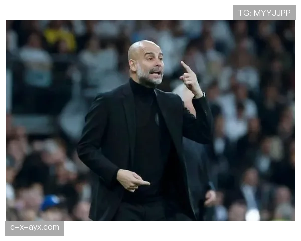 瓜迪奥拉以控球哲学引领战术革新，精准传球与高压逼抢重塑现代足球格局